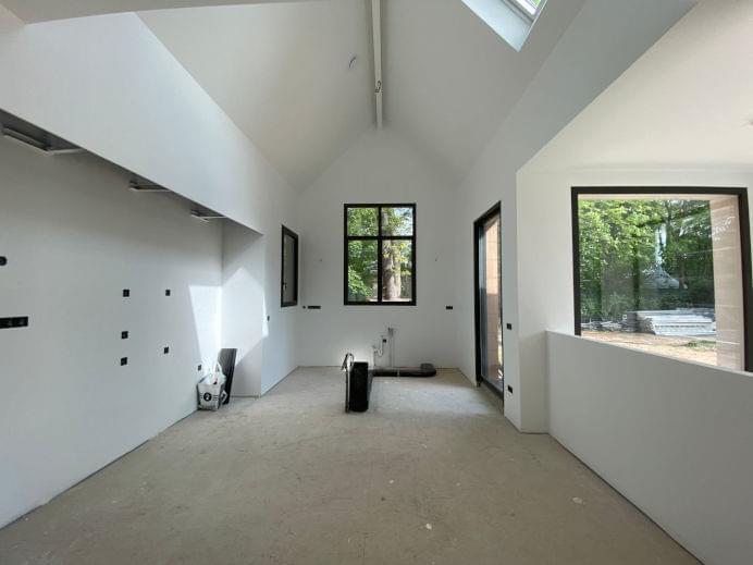 pomieszczenie po szpachlowaniu