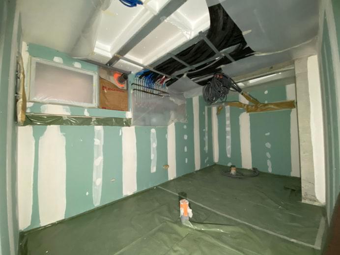 pomieszczenie przed szpachlowaniem