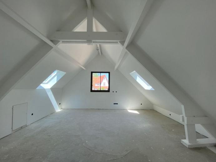 pomieszczenie po szpachlowaniu